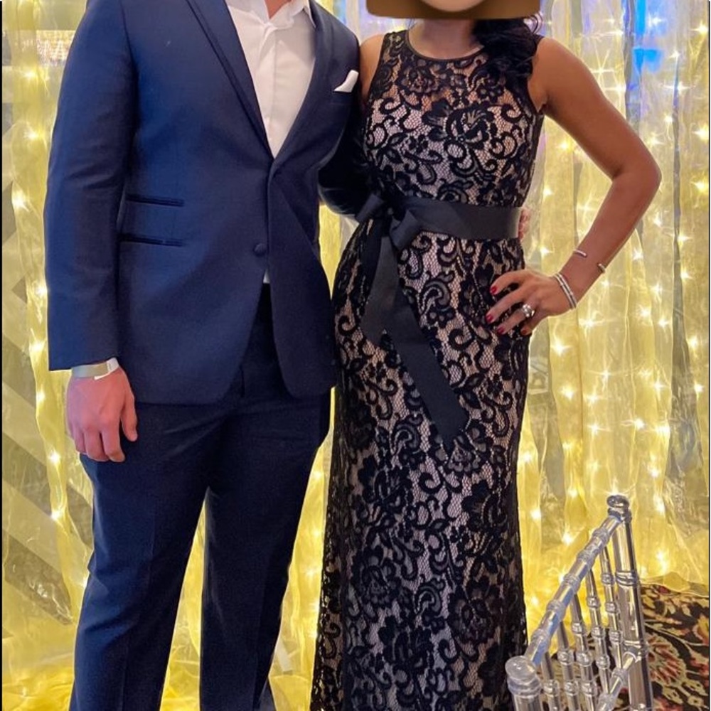 Beautiful dress for wedding or a Prom like new.  I used it just one time.